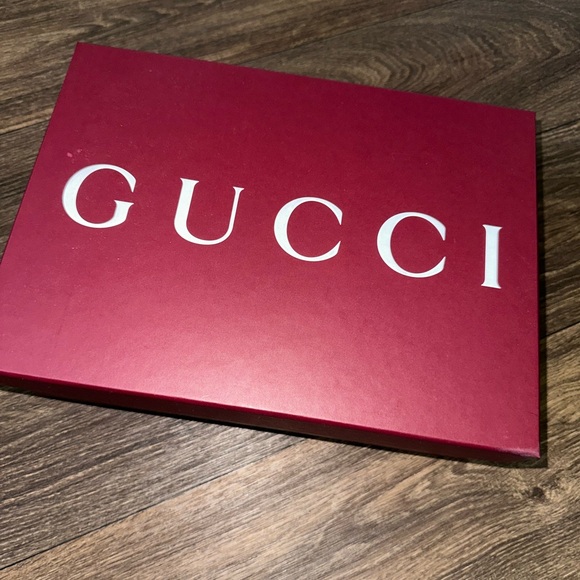Gucci Heels - Picture 2 of 7